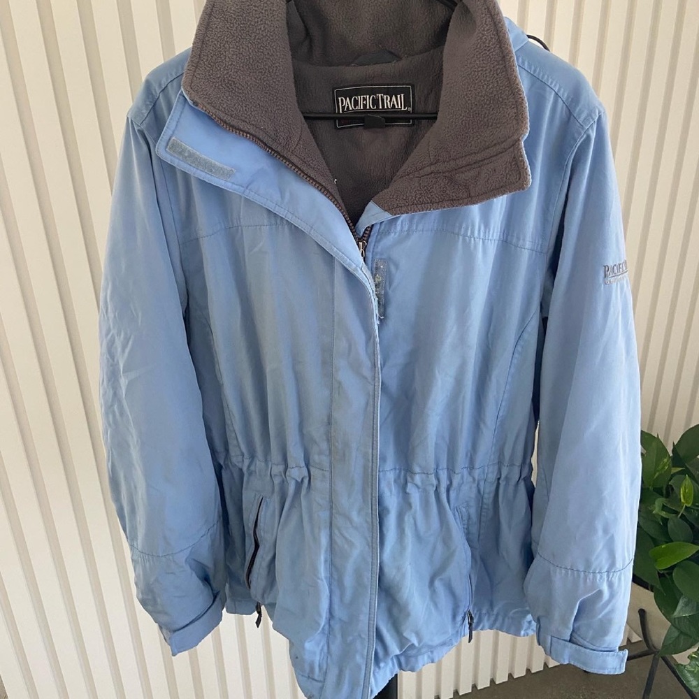 Women’s Blue Pacific Trail Jacket